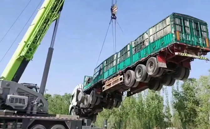 黄石道路脱困救援案例
